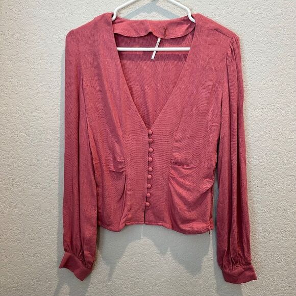 Free People Pink Gauzy Deep V-Neck Button Front Blouse - Size XS - EUC - Picture 1 of 7